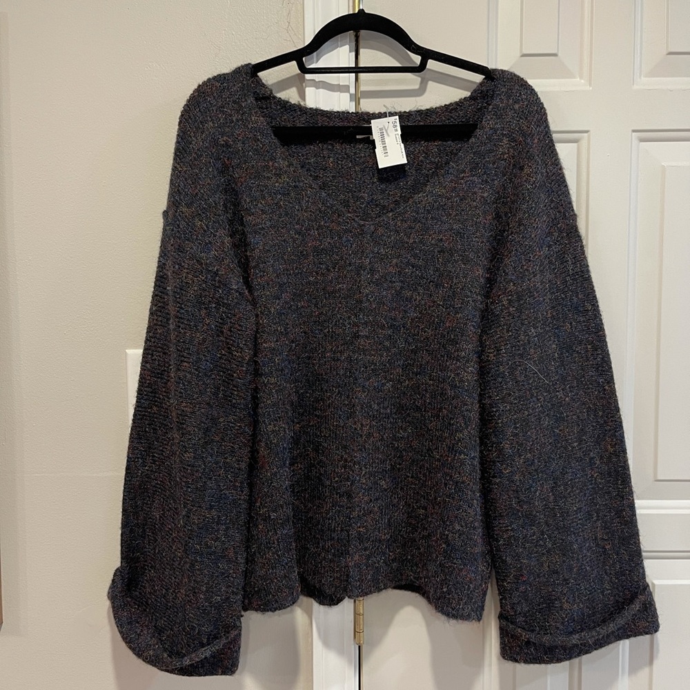 Dottie Couture Boutique NWT Sweater